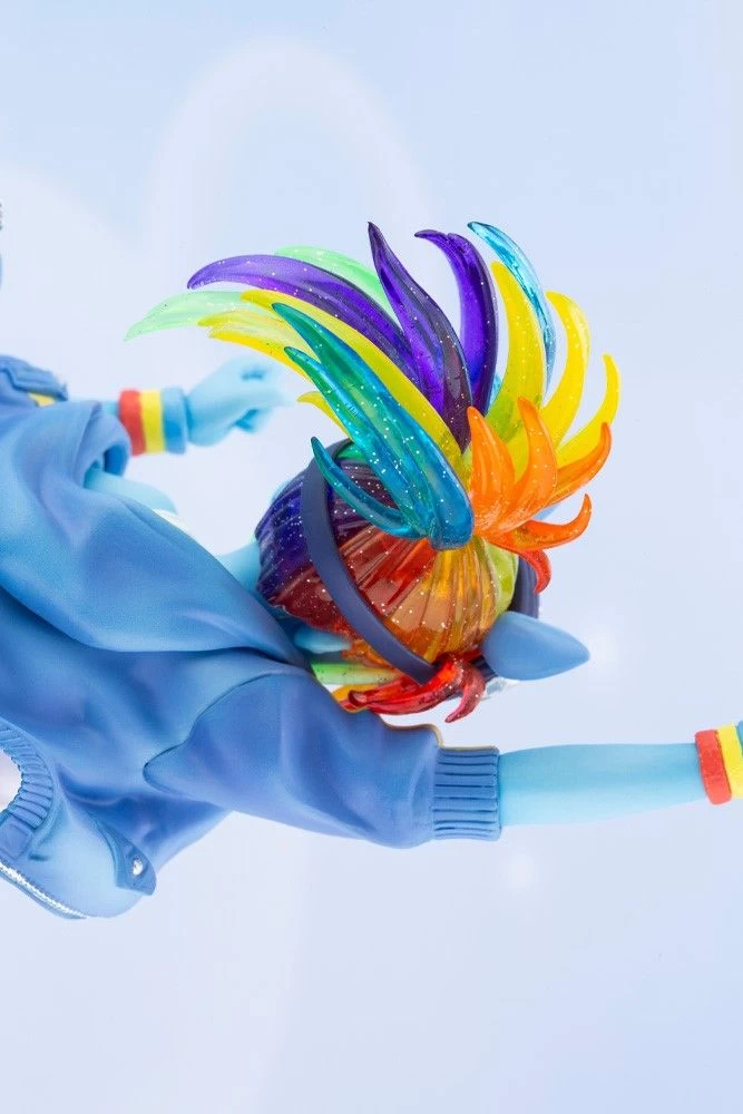 1/7 My Little Pony Bishoujo Statue: Rainbow Dash Limited Edition 10 1/7 My Little Pony Bishoujo Statue: Rainbow Dash Limited Edition - Image 8