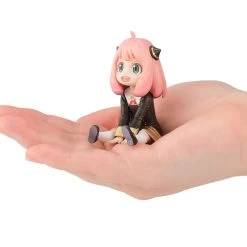 MegaHouse G.E.M. Series Palm Size Anya [with Gift] -Doll Toys Shop g e m series palm size anya with gift 8