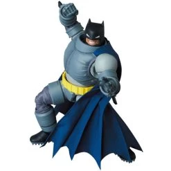 Medicom MAFEX Armored Batman (The Dark Knight Returns)