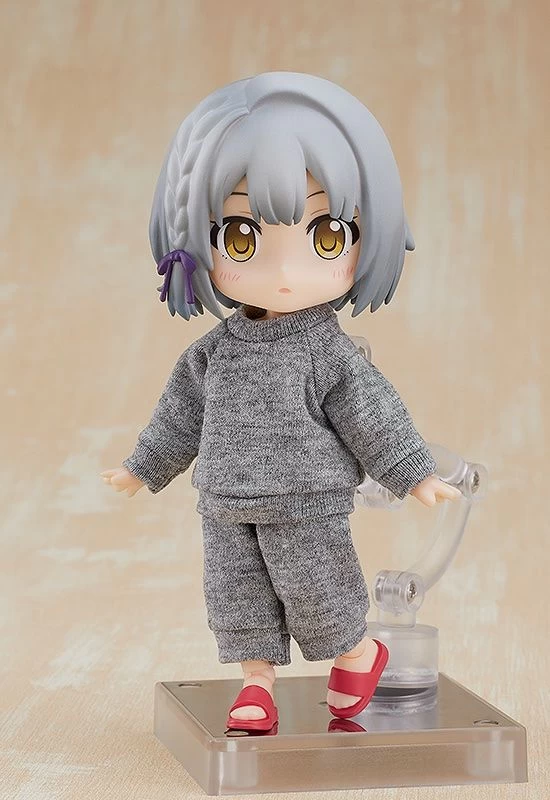 Nendoroid Doll Outfit Set: Sweatshirt And Sweatpants (Gray) 5 Nendoroid Doll Outfit Set: Sweatshirt And Sweatpants (Gray) - Image 3