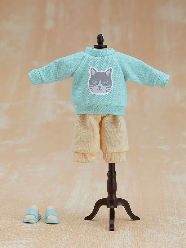 Nendoroid Doll Outfit Set: Sweatshirt And Sweatpants (Light Blue) 4 Nendoroid Doll Outfit Set: Sweatshirt And Sweatpants (Light Blue) - Image 2