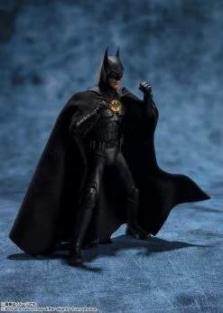 S.H.Figuarts Batman (The Flash) -Doll Toys Shop s h figuarts batman the flash 00004