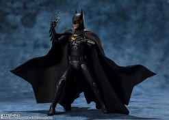 S.H.Figuarts Batman (The Flash) -Doll Toys Shop s h figuarts batman the flash 00005