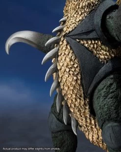S.H.MonsterArts Gigan [1972] "Earth Destruction Directive: Godzilla Vs. Gigan" -Doll Toys Shop s h monsterarts gigan 1972 earth destruction directive godzilla vs gigan6